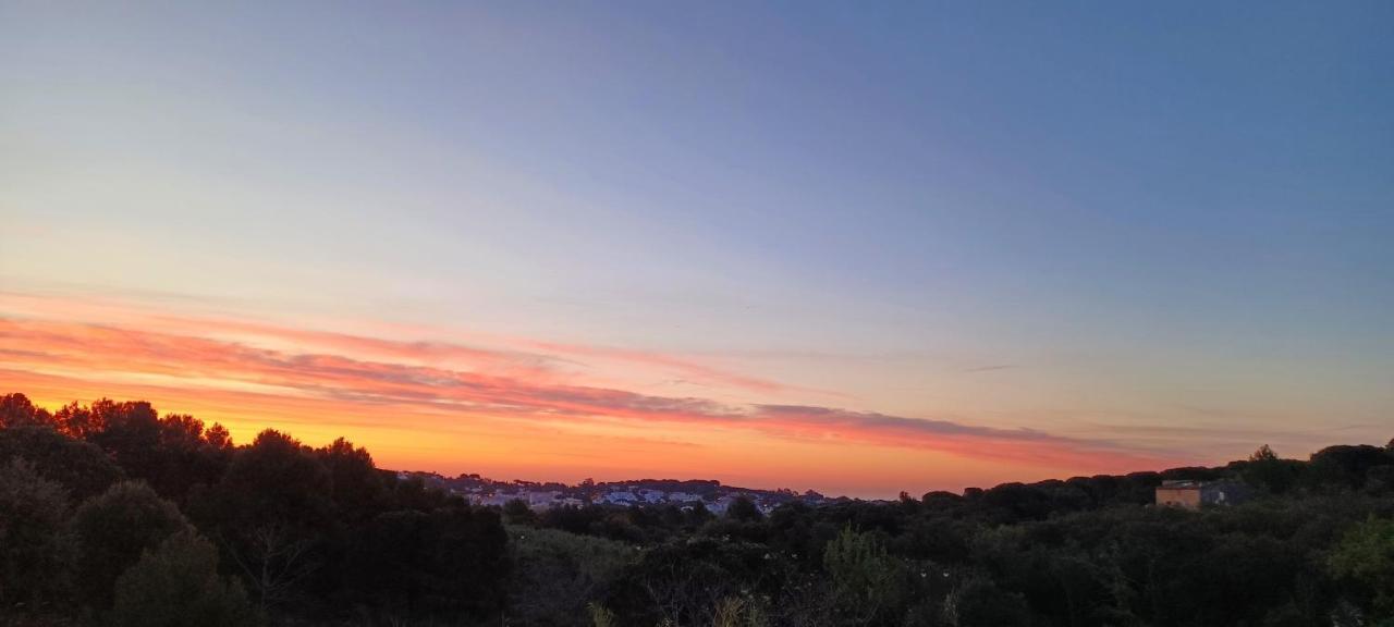 Agradable Casa Con Terraza En S'Agaro Apartment Sant Feliu de Guíxols Ngoại thất bức ảnh