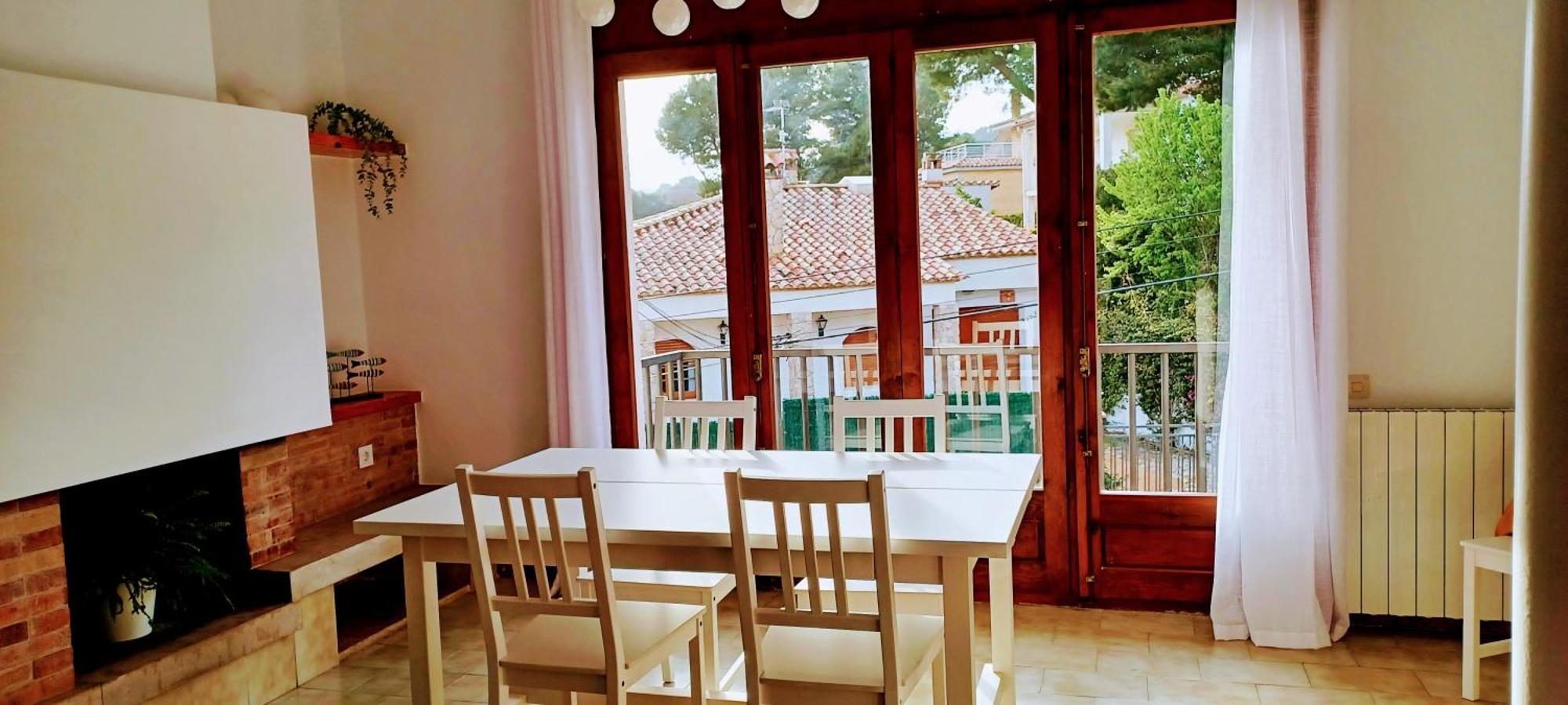 Agradable Casa Con Terraza En S'Agaro Apartment Sant Feliu de Guíxols Ngoại thất bức ảnh